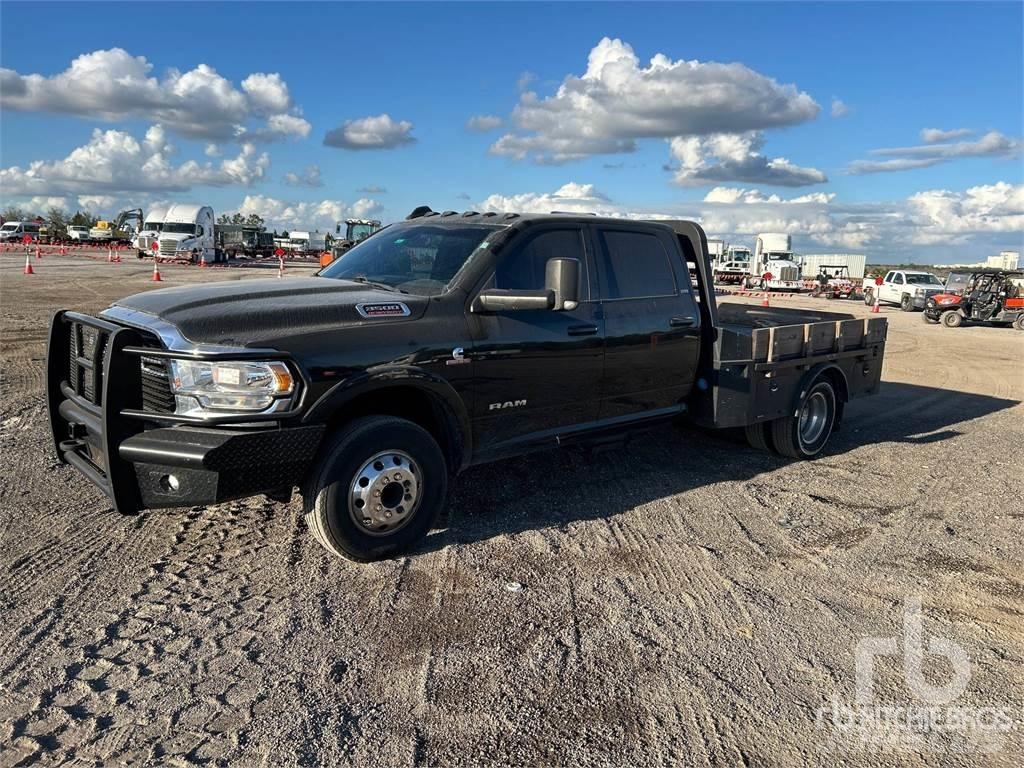 RAM 3500 Грузовики-платформы/боковая разгрузка