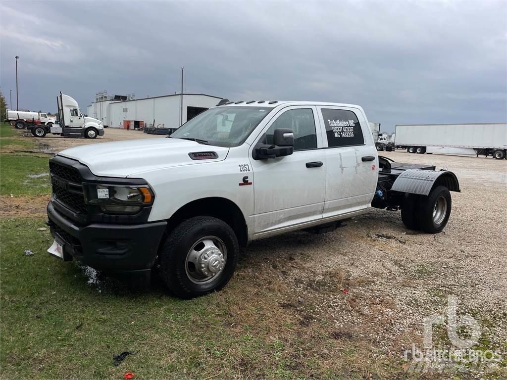 RAM 3500 Шасси с кабиной