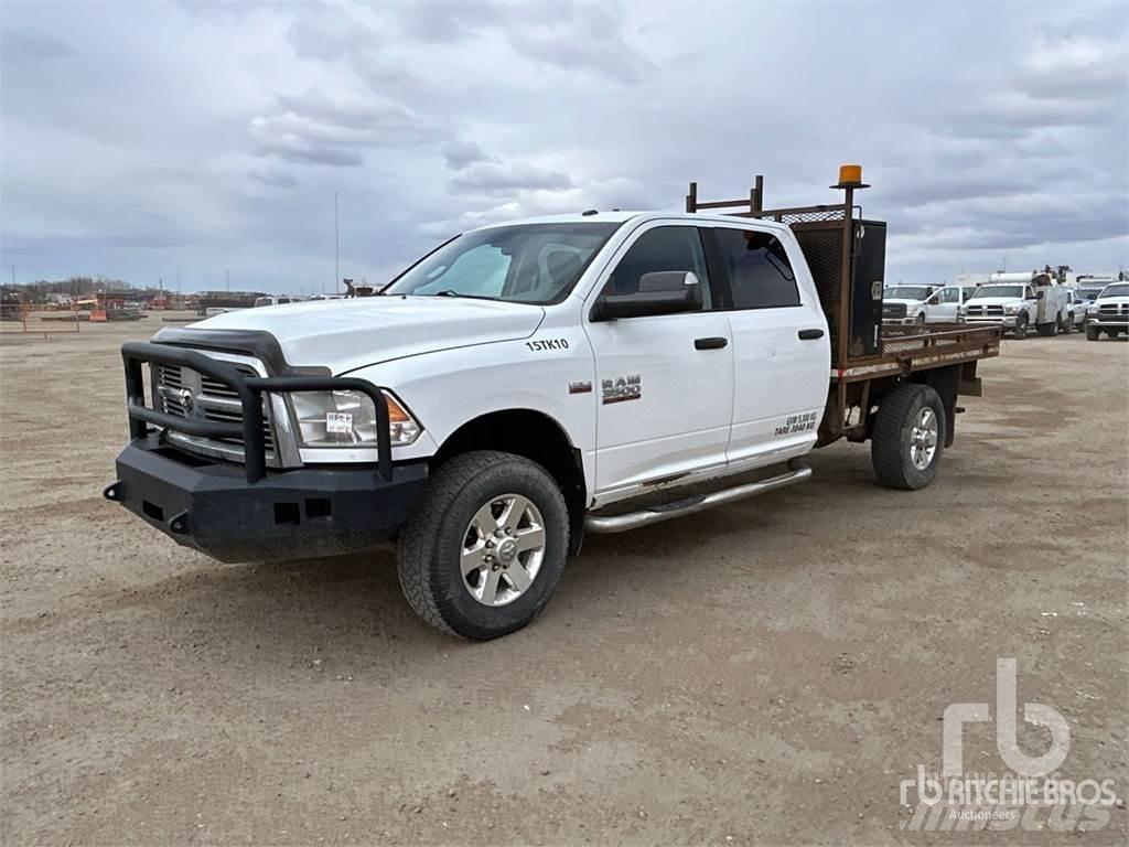 RAM 3500 Грузовики-платформы/боковая разгрузка