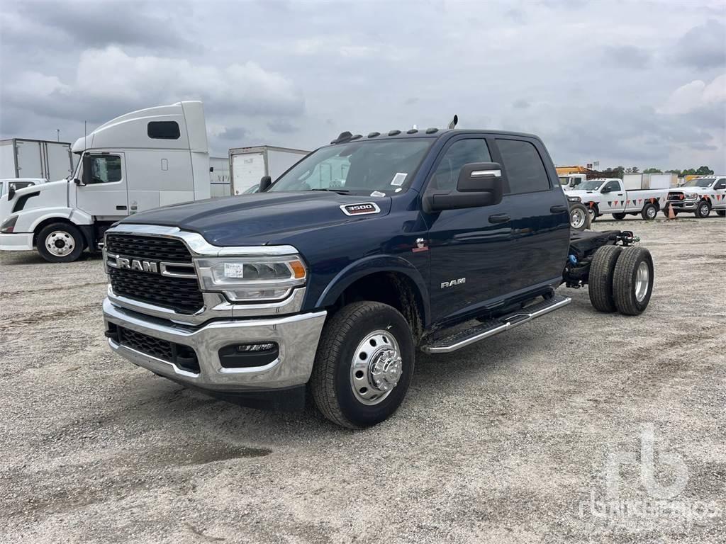 RAM 3500 Шасси с кабиной