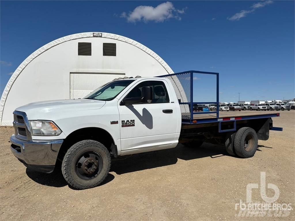 RAM 3500 Грузовики-платформы/боковая разгрузка