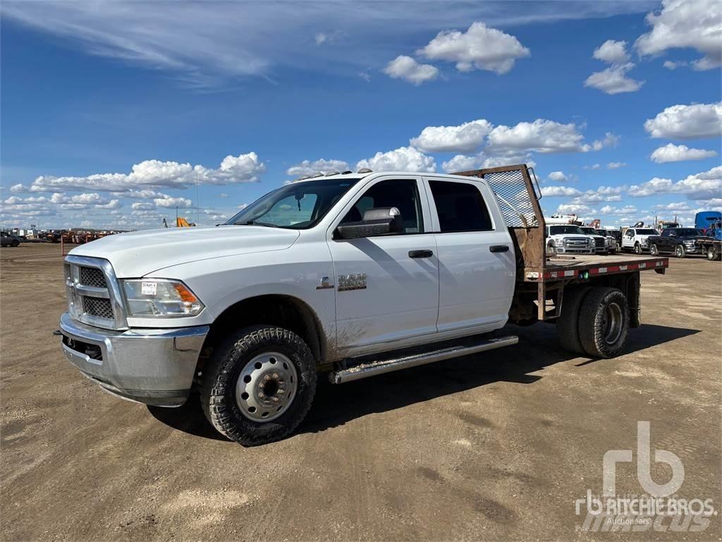 RAM 3500HD Грузовики-платформы/боковая разгрузка