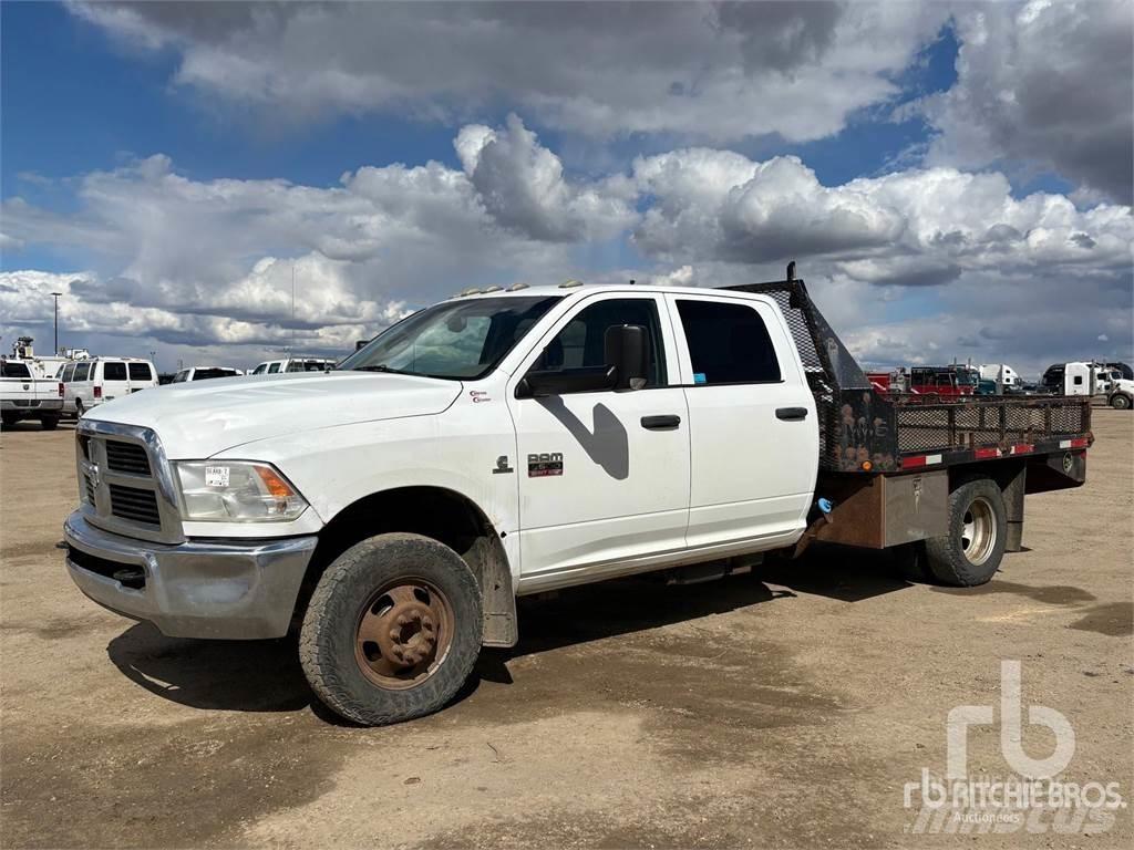 RAM 3500HD Грузовики-платформы/боковая разгрузка