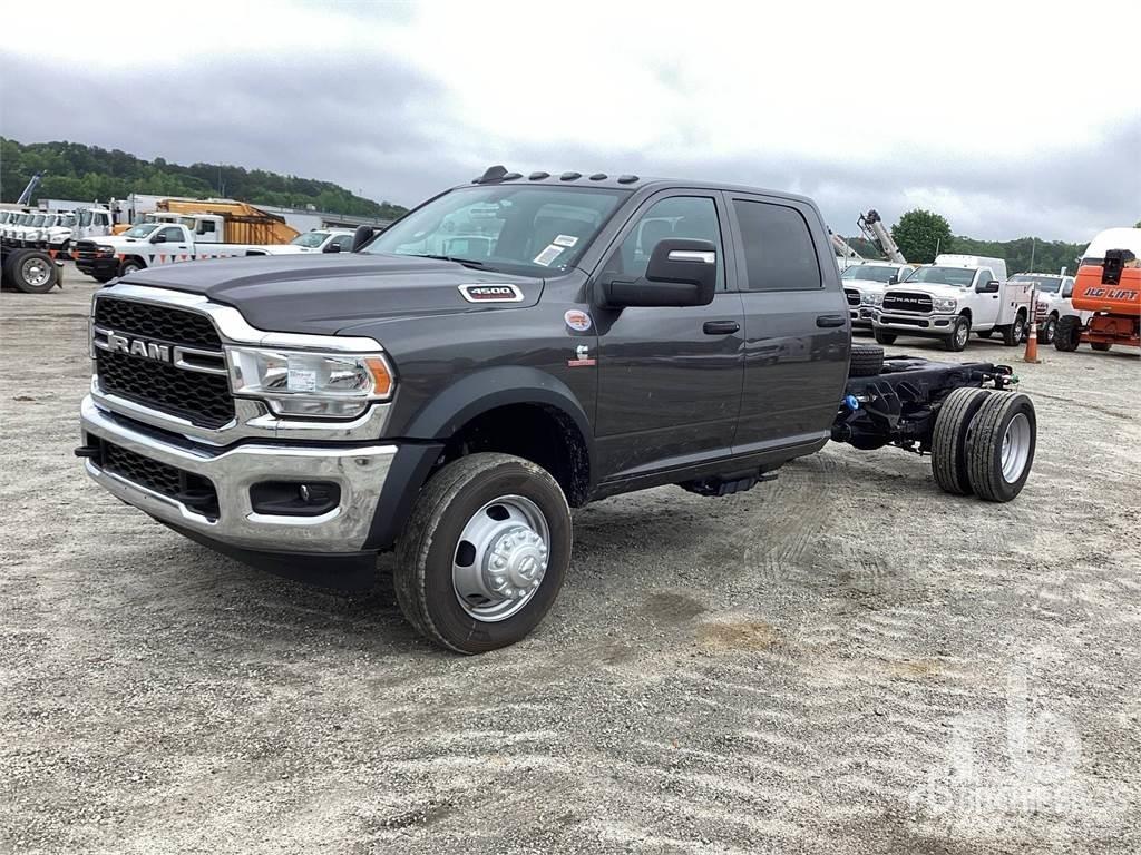 RAM 4500 Шасси с кабиной