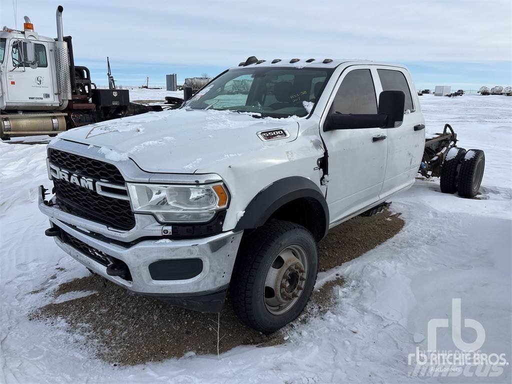 RAM 5500 Шасси с кабиной