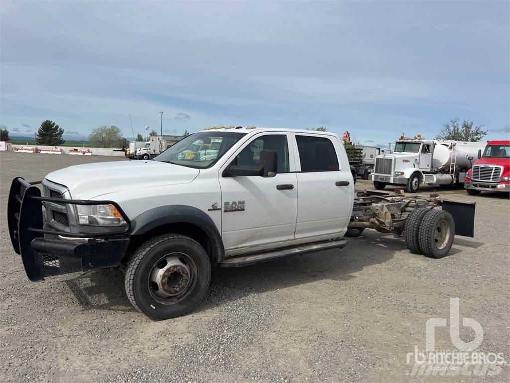 RAM 5500 Шасси с кабиной