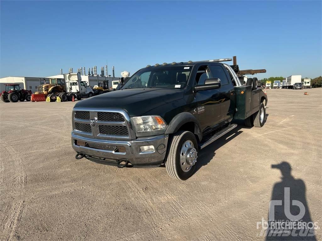 RAM 5500 Бортовые грузовики