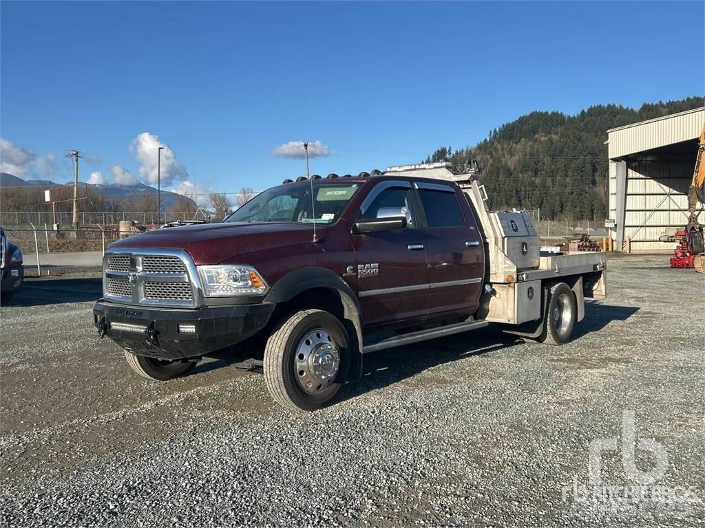 RAM 5500 Грузовики-платформы/боковая разгрузка