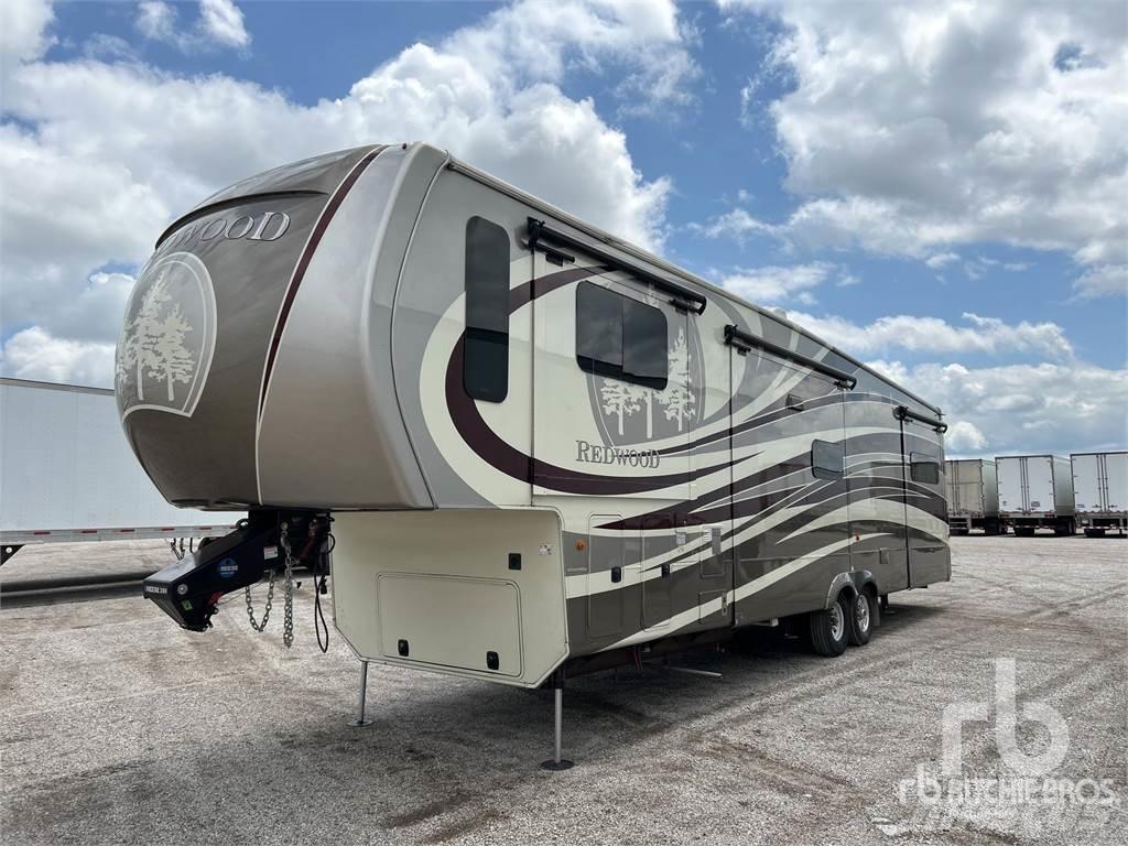  REDWOOD 38FL Лёгкие прицепы