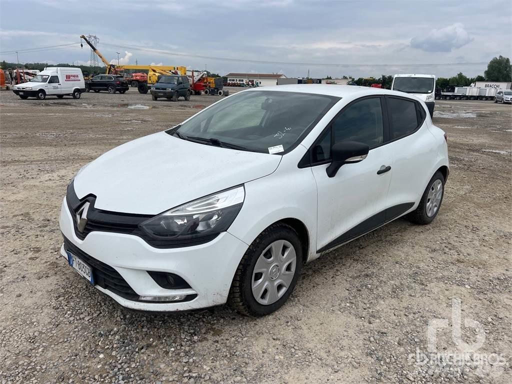 Renault CLIO Изотермический фургон