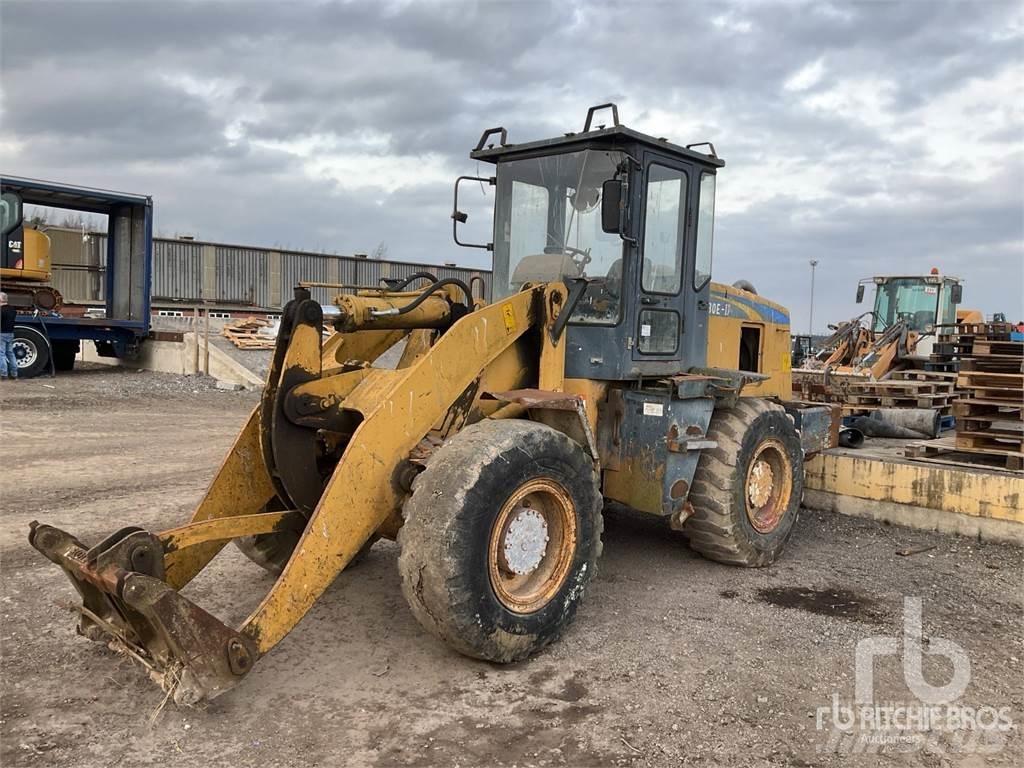  SHANDONG ZL30E Фронтальные погрузчики