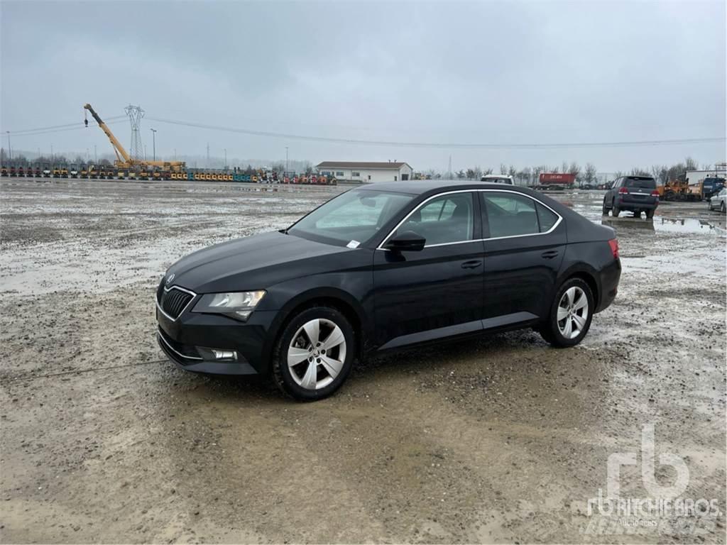 Skoda SUPERB Легковые автомобили