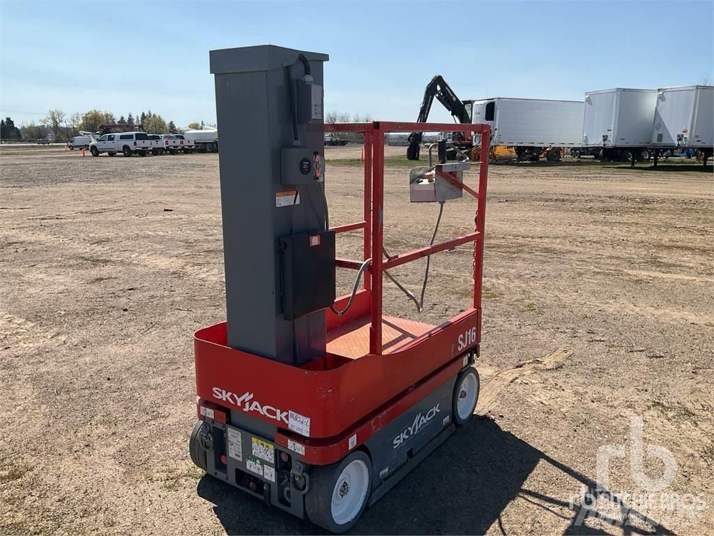 SkyJack SJ16 Коленчатые подъемники