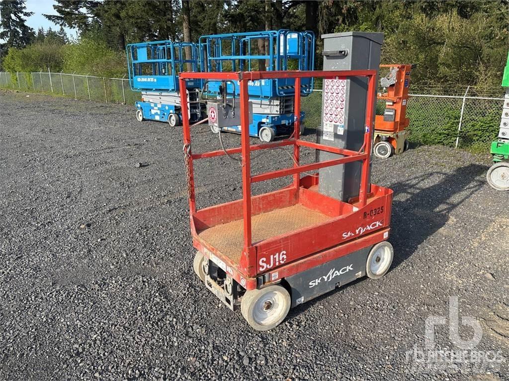 SkyJack SJ16 Коленчатые подъемники