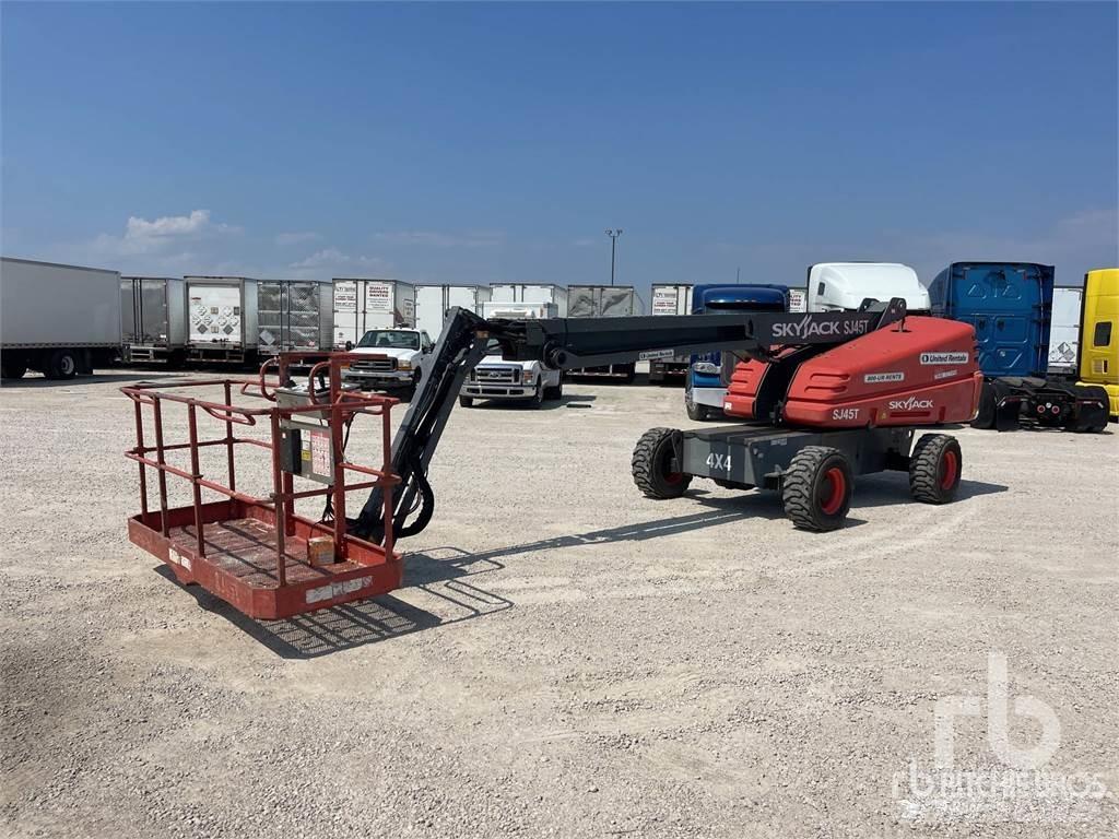 SkyJack SJ45T Коленчатые подъемники