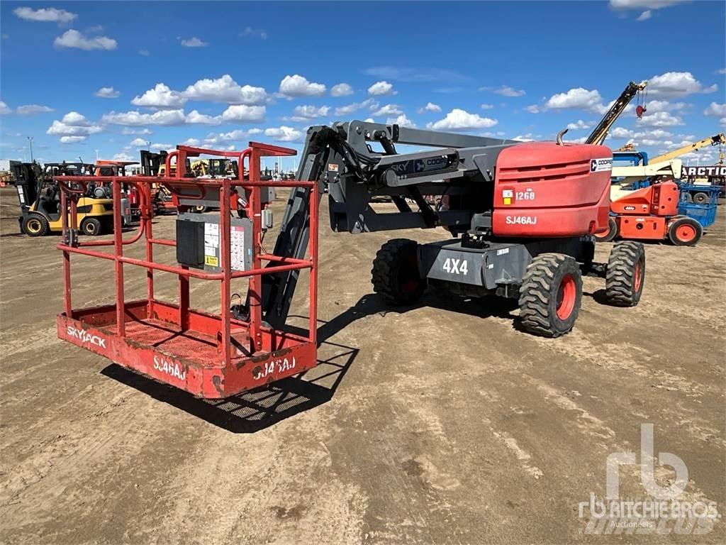 SkyJack SJ46AJ Коленчатые подъемники