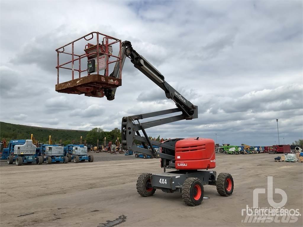 SkyJack SJ46AJ Коленчатые подъемники