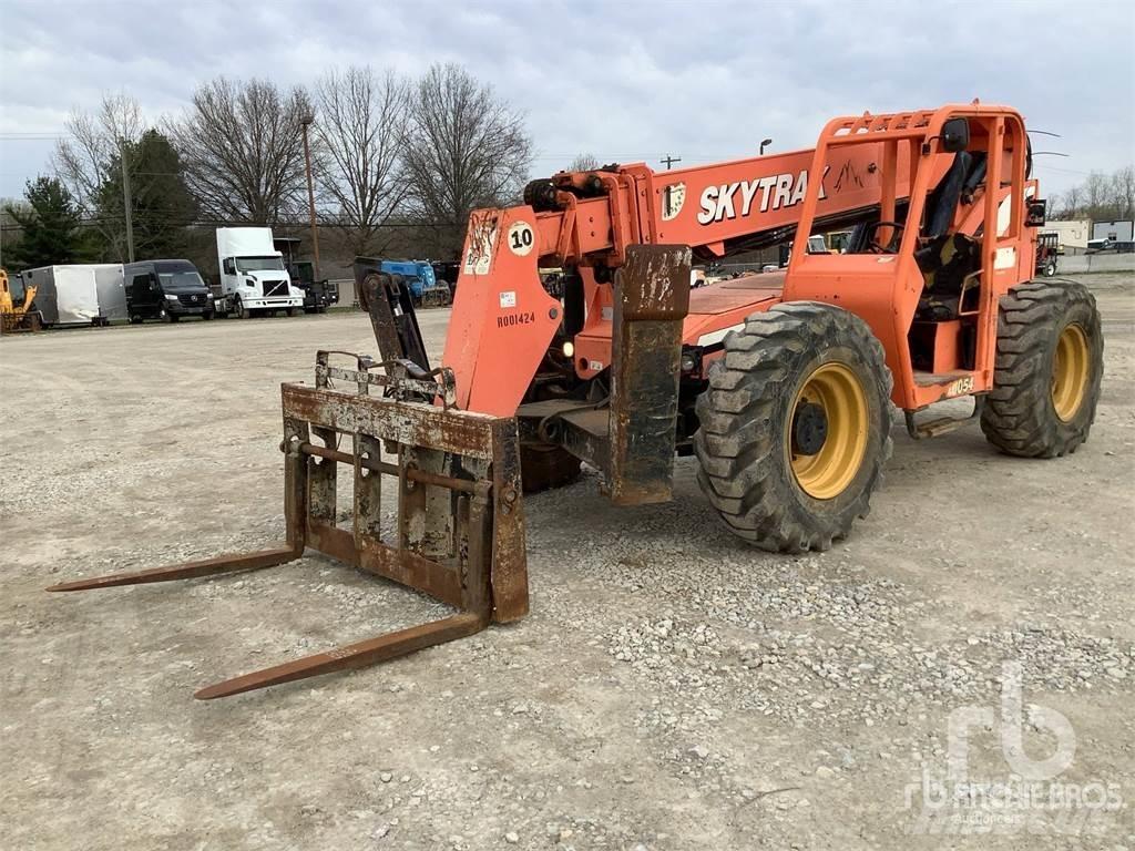 SkyTrak 10054L Телескопические погрузчики