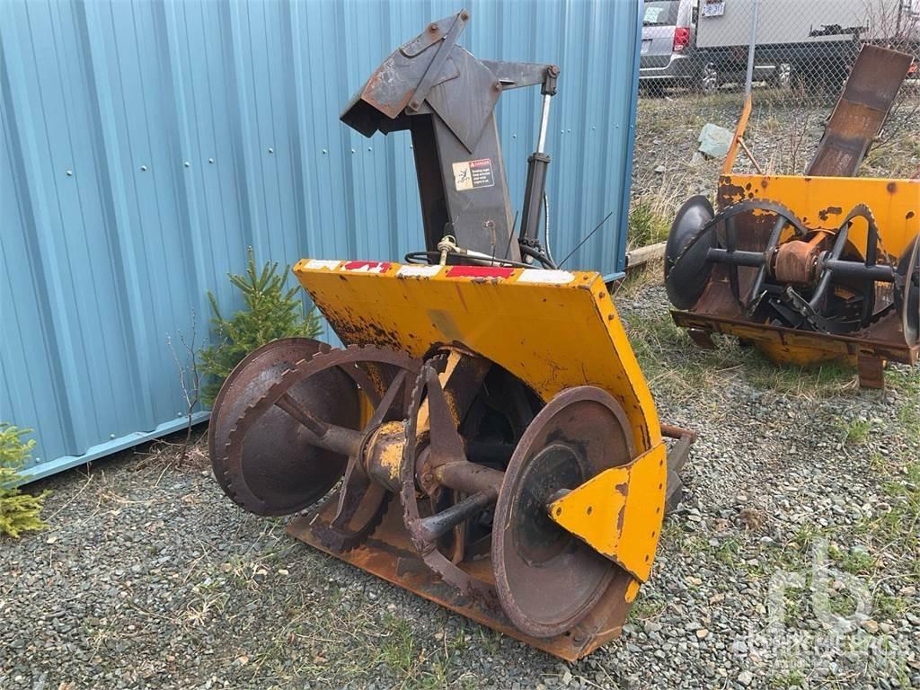  SNOQUIP CDXX-51 Снегоуборщики