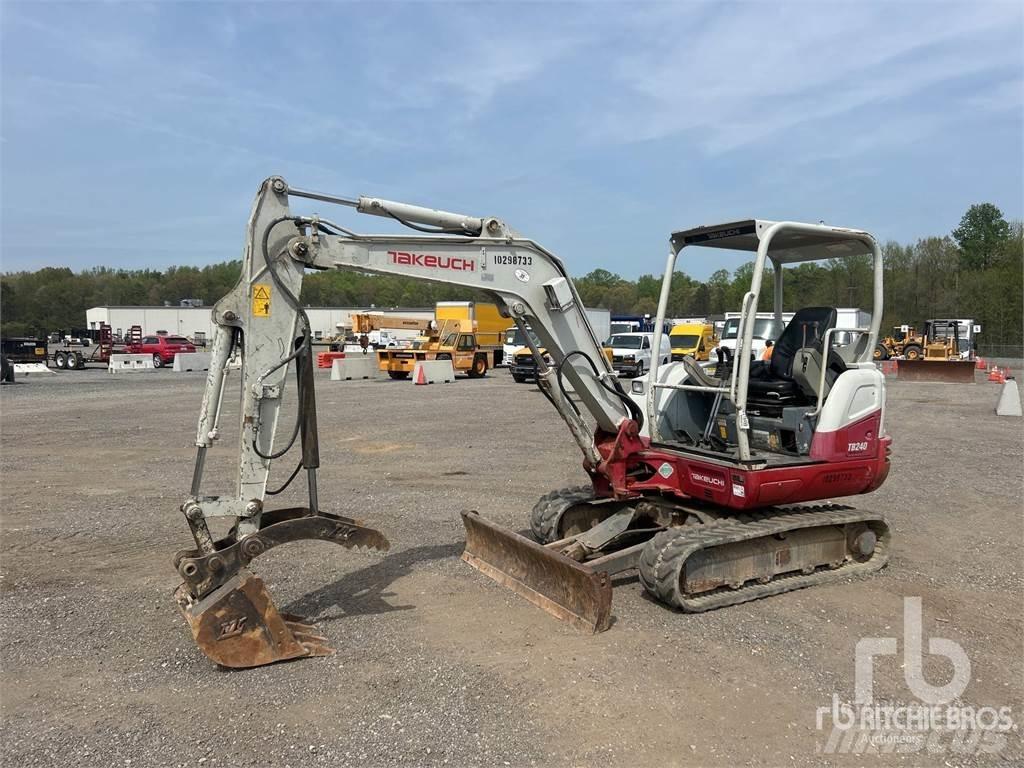 Takeuchi TB240 Мини-экскаваторы