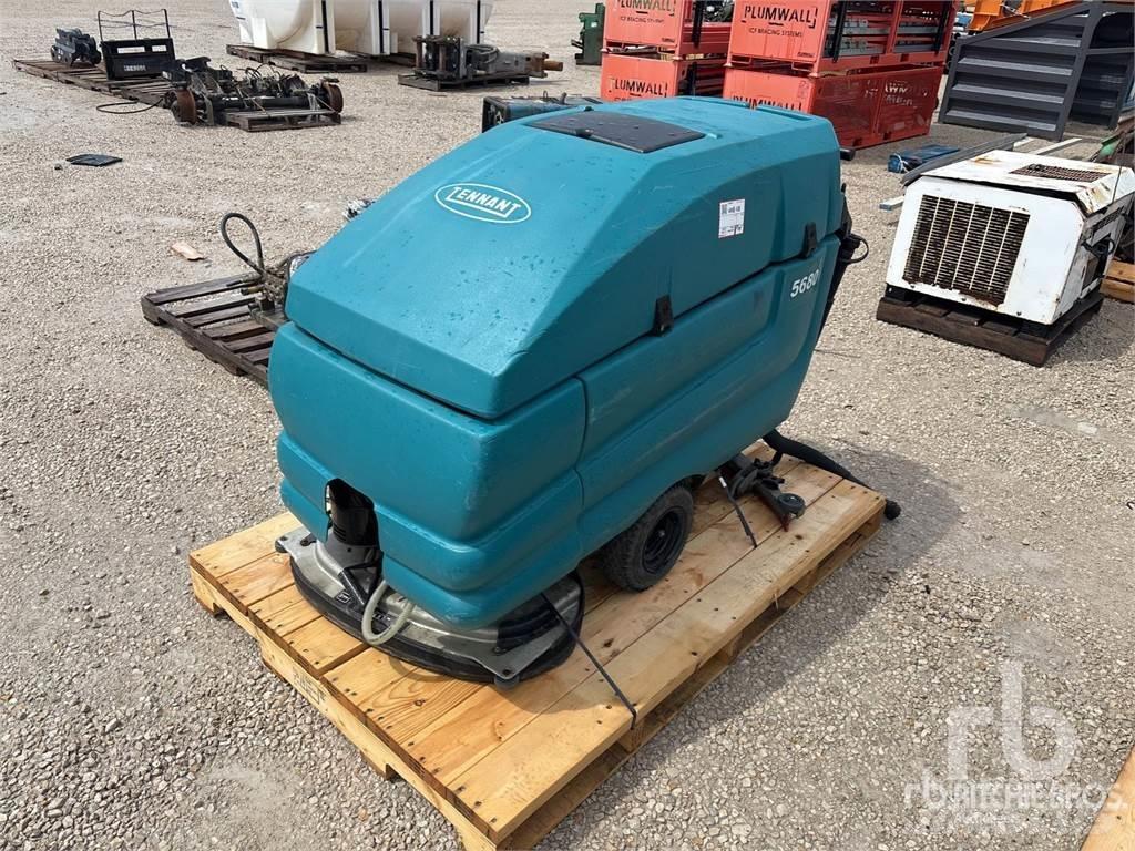 Tennant 5680 Вакуумные уборочные машины
