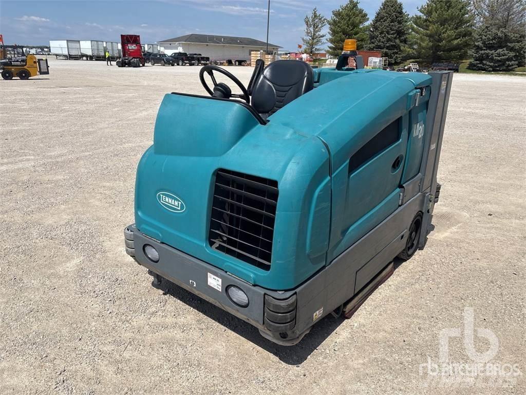 Tennant M20 Вакуумные уборочные машины
