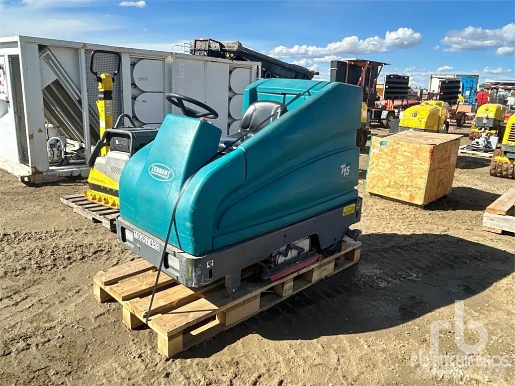 Tennant T15 Вакуумные уборочные машины