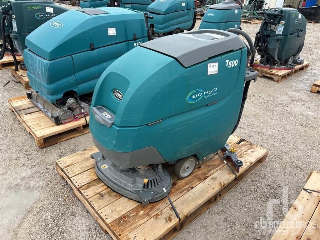 Tennant T500 Вакуумные уборочные машины