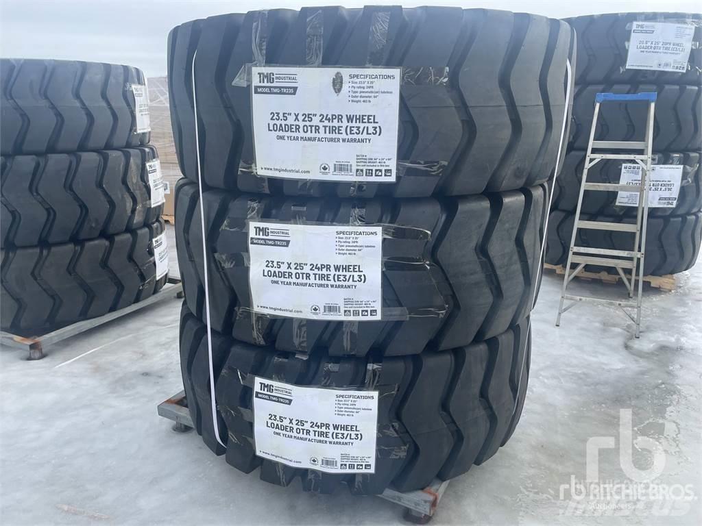 TMG TR235 Шины и колёса