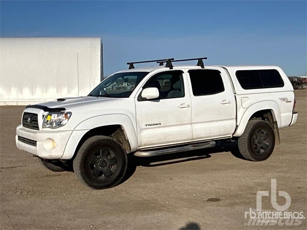 Toyota TACOMA Бортовые фургоны
