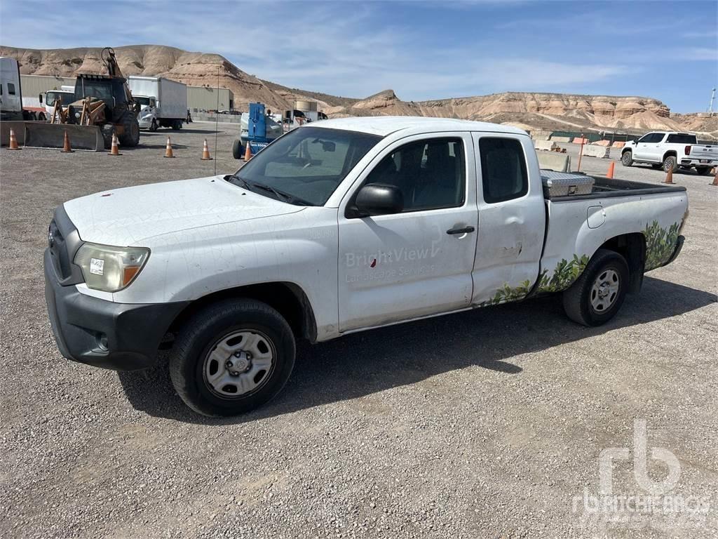 Toyota TACOMA Бортовые фургоны