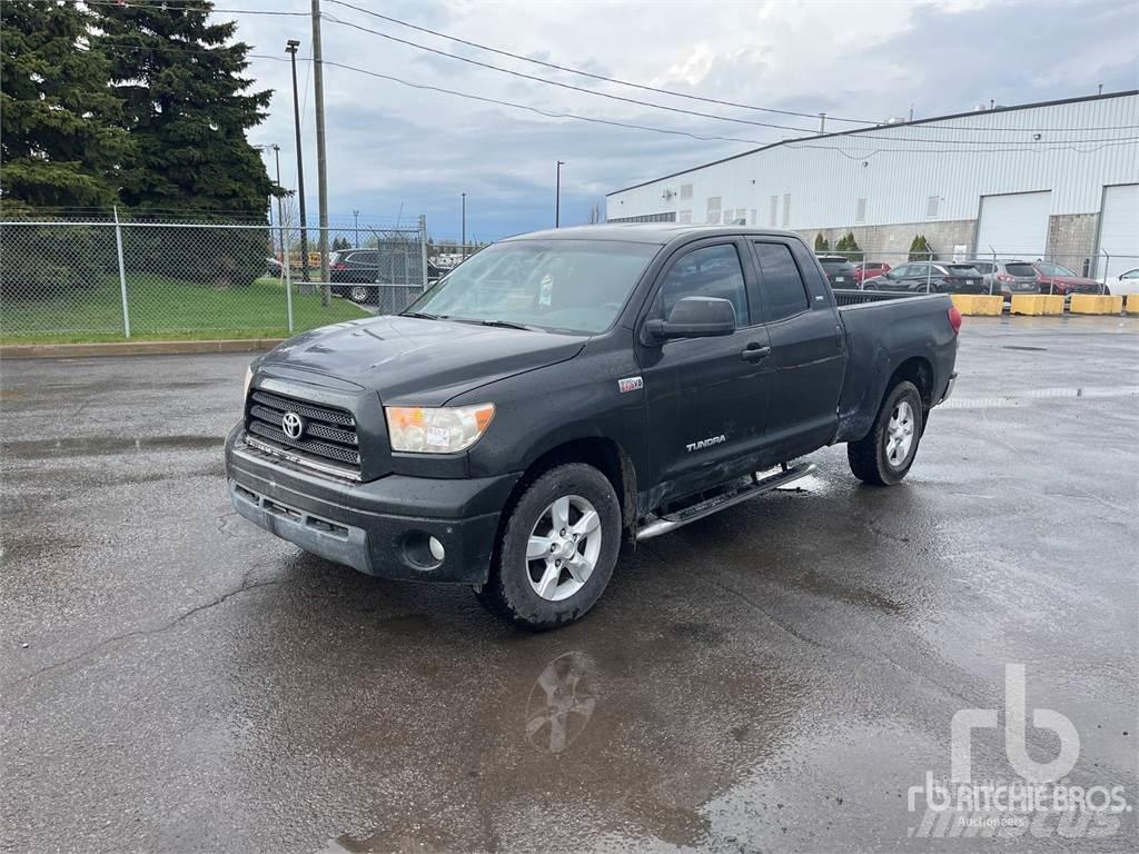 Toyota TUNDRA Бортовые фургоны
