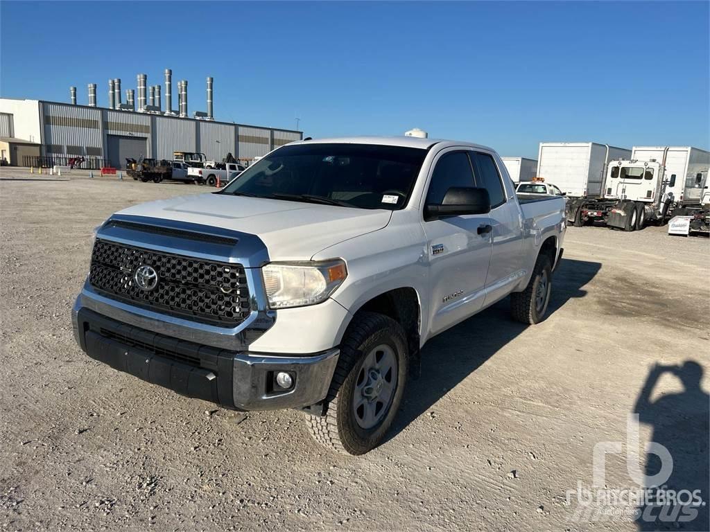 Toyota TUNDRA Бортовые фургоны