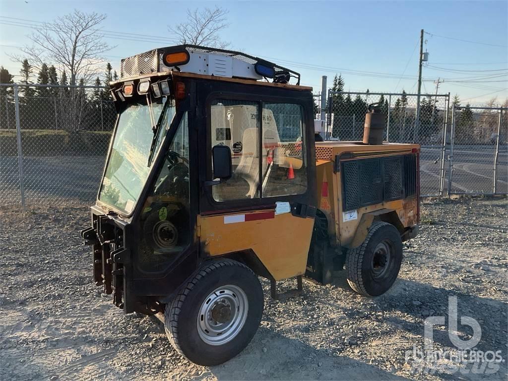 Trackless MT6 Коммунальные машины