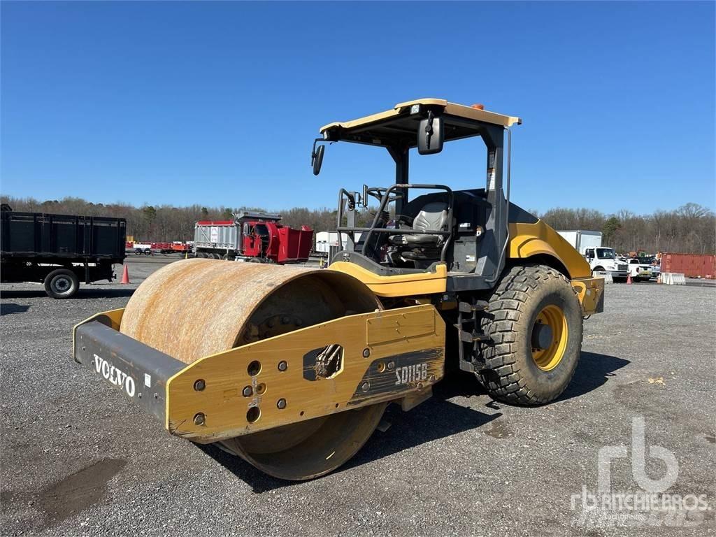 Volvo SD115B Уплотнители грунта