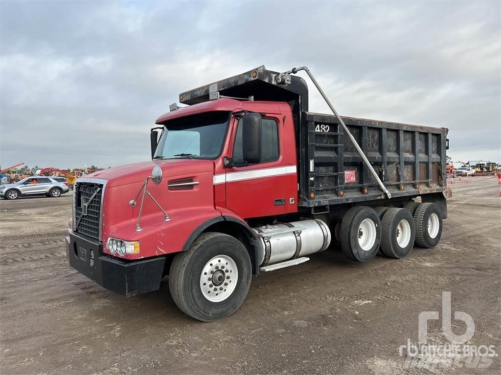 Volvo VHD Грузовики-Самосвалы