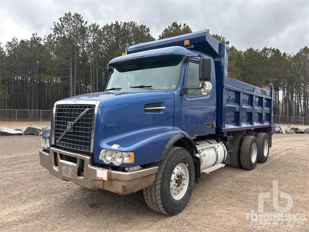 Volvo VND Грузовики-Самосвалы