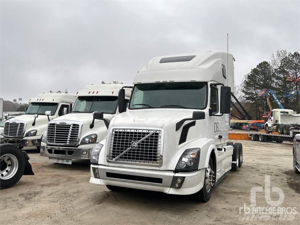 Volvo VNL Седельные тягачи