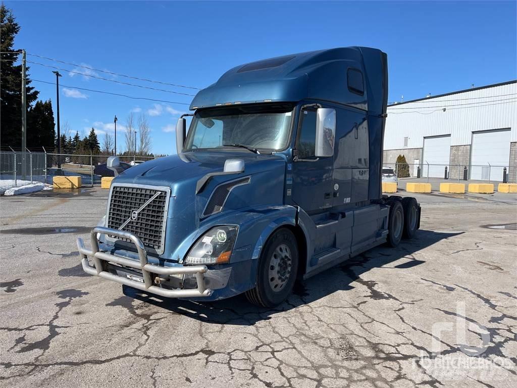Volvo VNL Седельные тягачи