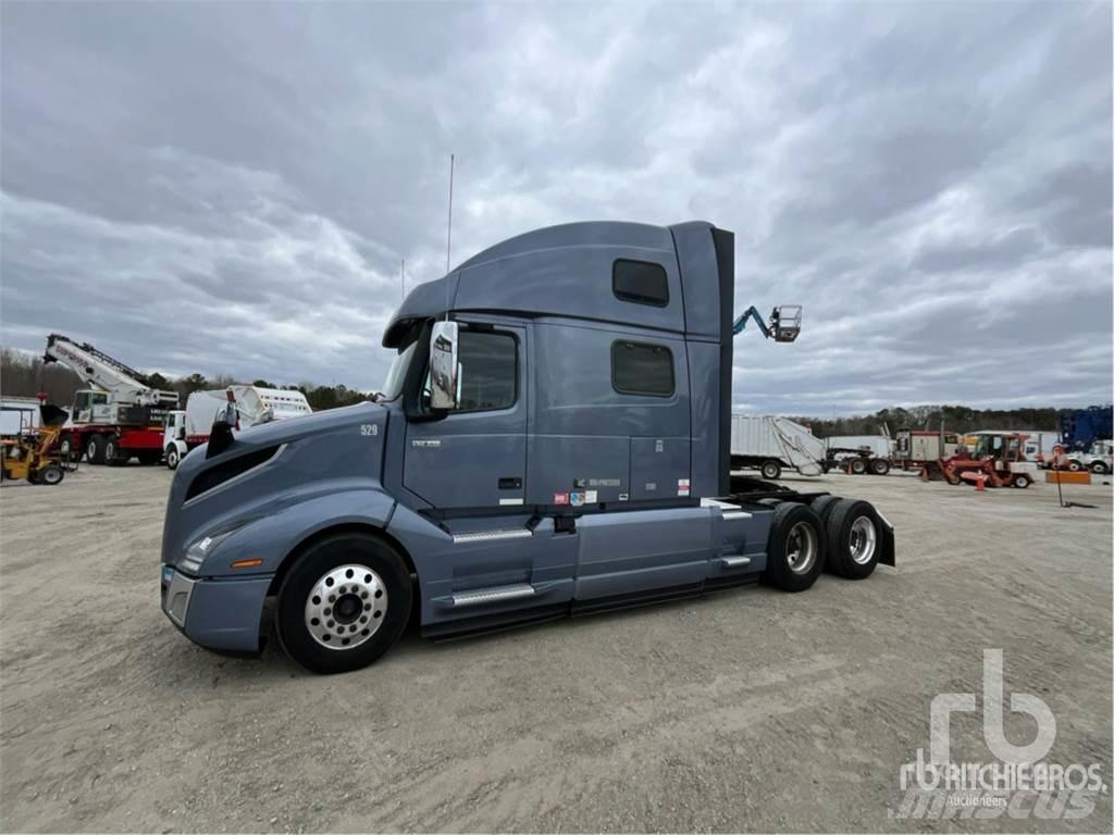 Volvo VNL Седельные тягачи
