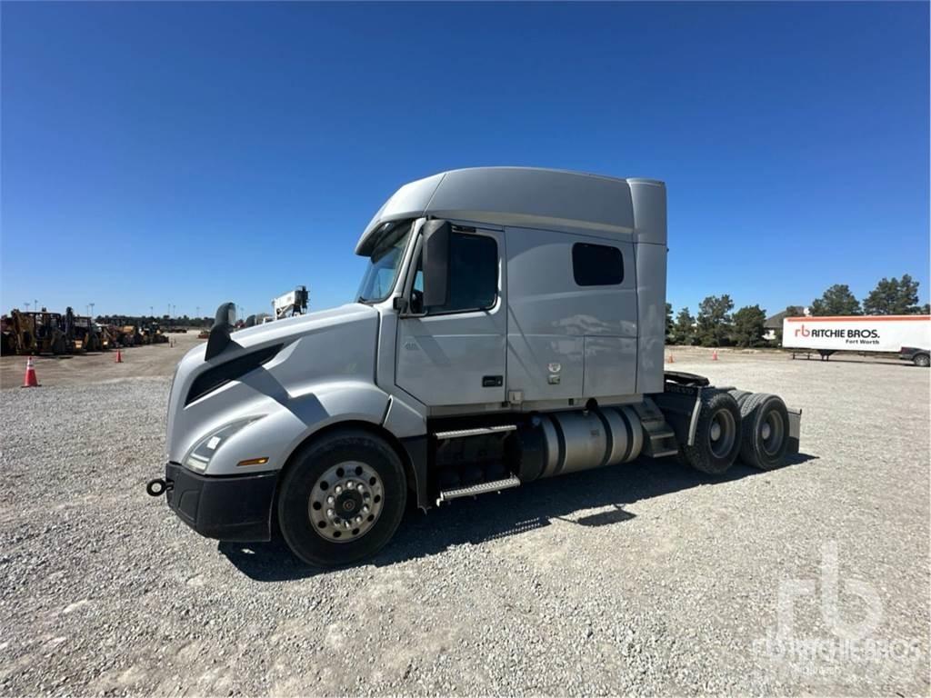Volvo VNL Седельные тягачи