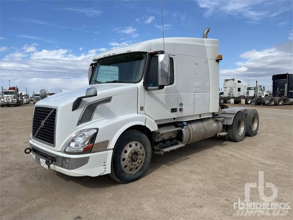 Volvo VNL Седельные тягачи