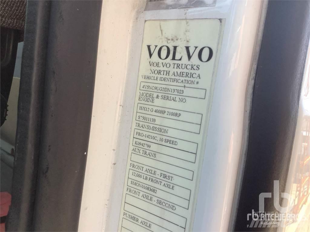 Volvo VNL Седельные тягачи