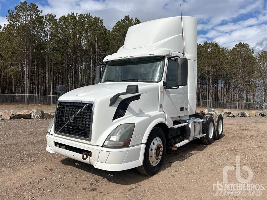Volvo VNL Седельные тягачи