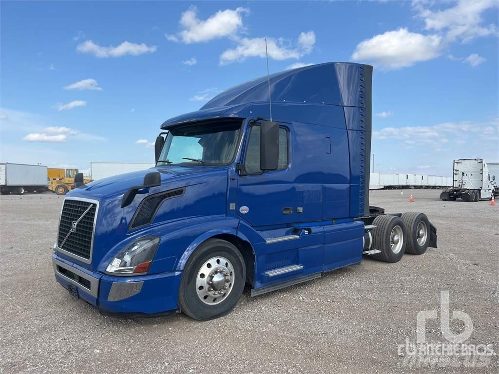 Volvo VNL Седельные тягачи