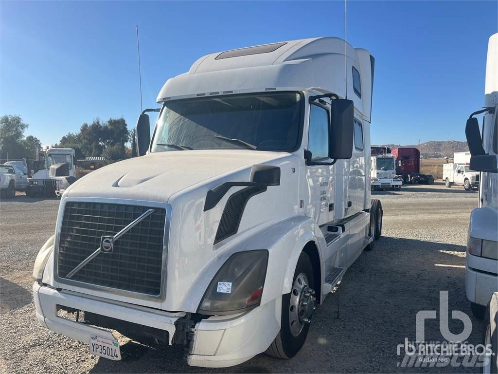 Volvo VNL64T780 Седельные тягачи