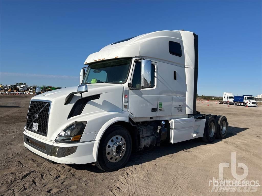 Volvo VNL670 Седельные тягачи