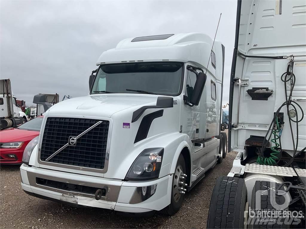 Volvo VNL670 Седельные тягачи