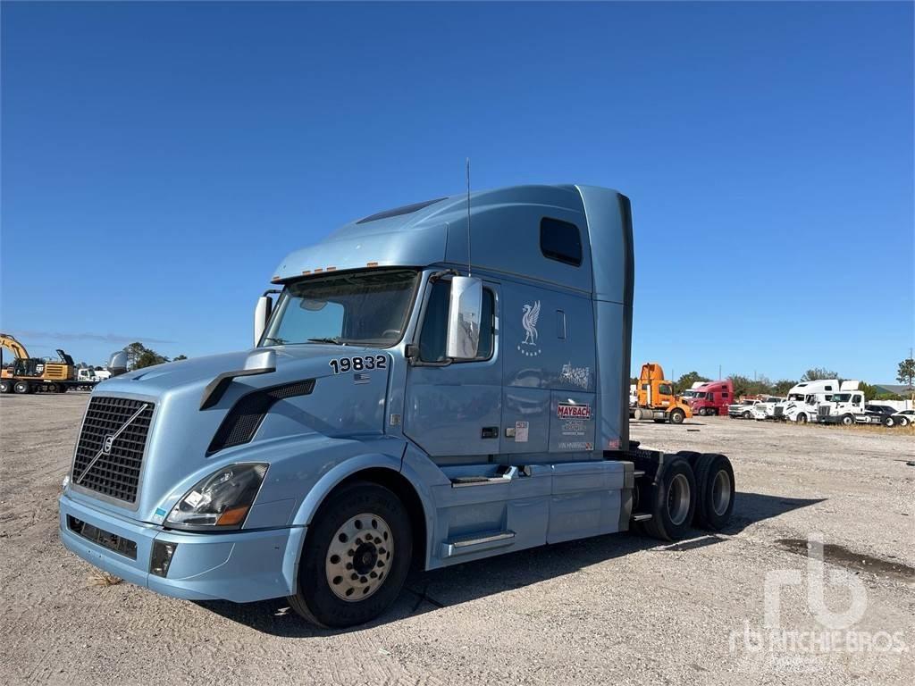 Volvo VNL670 Седельные тягачи