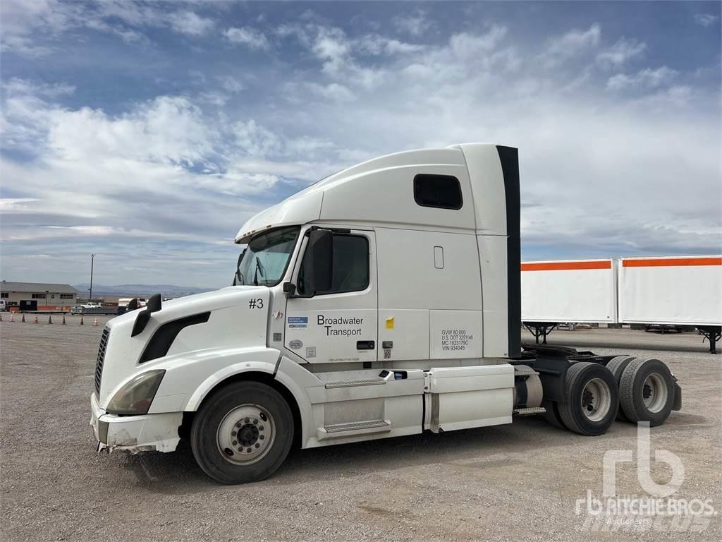 Volvo VNL670 Седельные тягачи